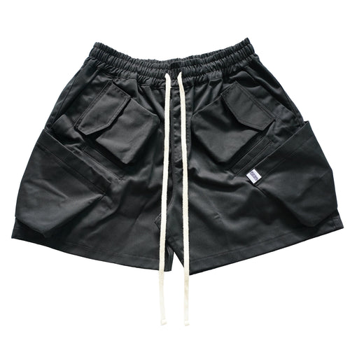 M692 Multi-Pocket Shorts